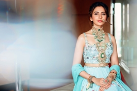 Actress Rakul Preet Singh The New Face Of GLAMOUR India’s Largest  Jewellery Exhibition