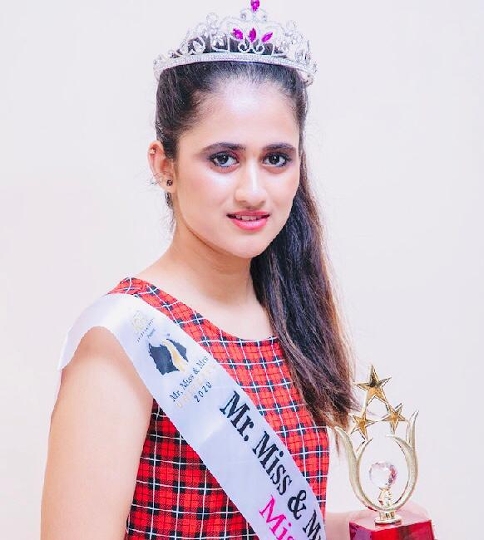A.Sanjana Reddy Winner Of Miss Universe 2020 Along With Title Miss Glamorous  A Pageant Presented By Sandy Joil