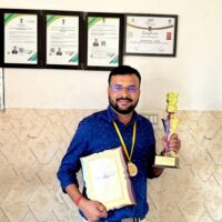 Manish Kumar Upadhyay – Emerging As A “Crop Friend” For Farmers