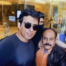 Sunil Sonhiya Received Rastriya Achiever Award In Mumbai By The Hands Of Actor/Director & Producer Of Creative Eye