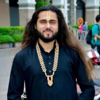 डॉ. माधव अनुरागी – “मिडास टच” वाले आध्यात्मिक गुरु जी को मिला प्राइड ऑफ एक्सीलेंस अवॉर्ड 2026