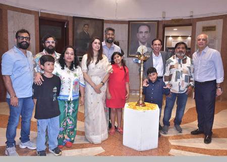 “SPANDANE” Solo Show Of Paintings By Renowned Artist Sachin Sagare In Jehangir Art Gallery