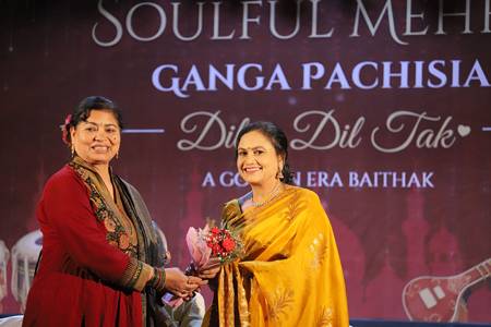GANGA PACHISIA – A Versatile Voice Blending Indian Musical Heritage with Devotion, Grace and Melody with her ‘Soulful Mefil’